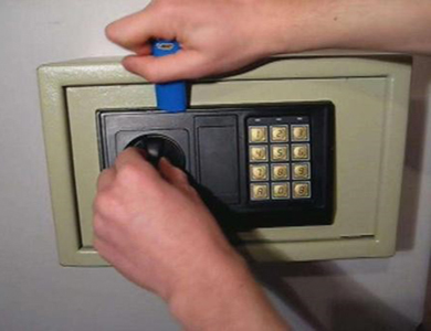 永城24小时上门开锁公司